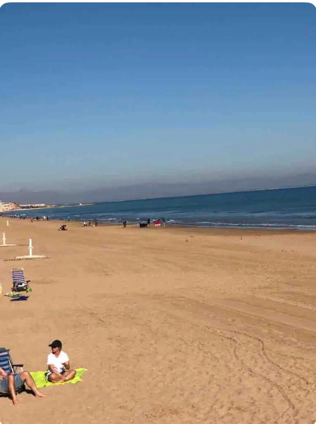 Apartamento Centrico Con Garaje Torrevieja Exterior foto